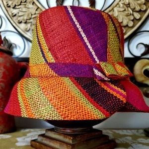 Gorgeous Summer Straw Bucket Hat - NWOT